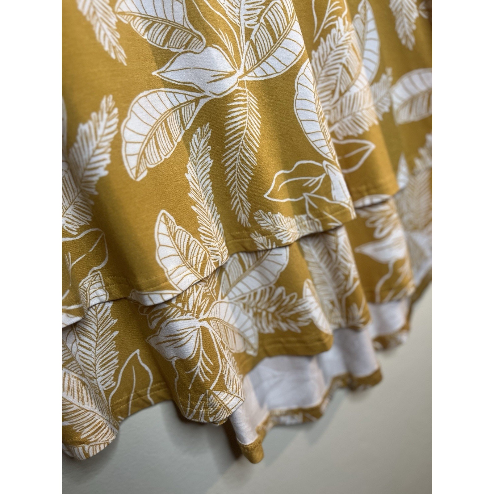 Nwt Latched Mama Blouse Size Xl Mustard Nursing Layered Tiered Boho Boutique — image 5 of 8